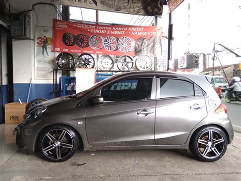 Ukuran ban mobil ring 16 ceper. Modifikasi Mobil Honda Brio dipasang Velg HSR Terkeren ...