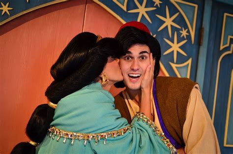 Aladdin And Jasmine Aladdin And Jasmine Disney Face Characters Face