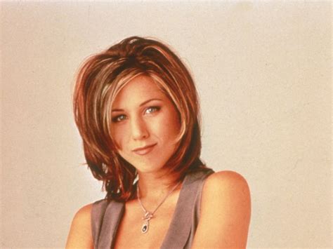 Jennifer Aniston Takes First Tv Role Since Friends With Sitcom Sister