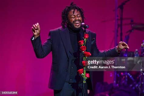 Raheem Devaughn In Concert Detroit Photos And Premium High Res Pictures Getty Images