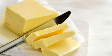 Masło - kalorie, rodzaje i wartości odżywcze. Jak zrobić domowe masło ...