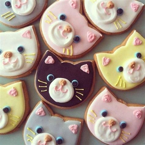 Blogateira On Cat Cookies Pretty Cookies Iced Cookies
