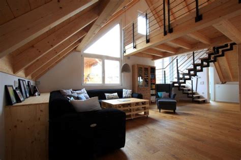 Bei zuhause wohnen finden sie alles, was sie brauchen! Innenausbau - EG-Holzhaus.de | Innenausbau, Scheune wohnen ...