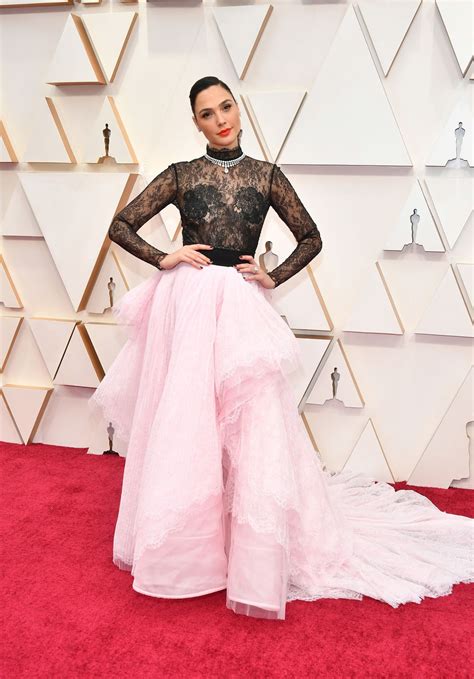Gal Gadot Oscars 2020 Red Carpet Celebmafia