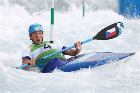 Mistr světa ve vodním slalomu. Jiri Prskavec Photos - Canoe Slalom - Olympics: Day 2 - 33 ...