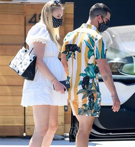 Sophie Turner Put Her Growing Baby Bump On Display While Out For A