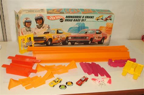 1969 Mattel Hot Wheels Red Line Mongoose And Snake Drag Race Set In