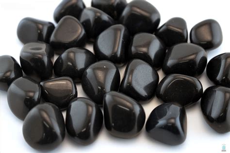Do You Know What Your Black Onyx Actually Means Blove Jewelry
