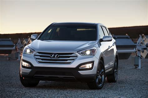 The hyundai santa fe (korean: 2013 Hyundai Santa Fe Sport (ix45) Revealed - autoevolution