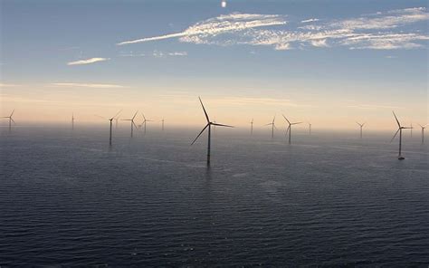 The Worlds Largest Offshore Wind Farm Just Opens Wordlesstech