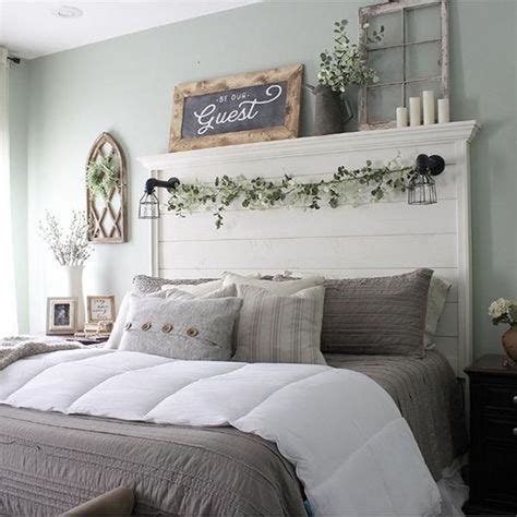 44 Beautiful Farmhouse Wall Decoration Ideas To Manage Your Home