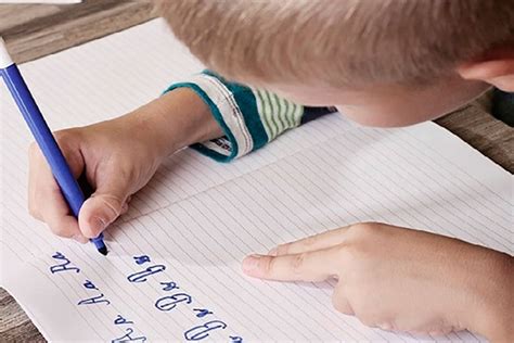 Escribir A Mano Ayuda A Los Niños A Aprender Más Y Memorizar Mejor