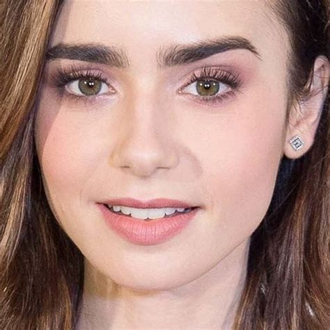 Lily Collins Makeup Photos And Products Steal Her Style Lilly Collins