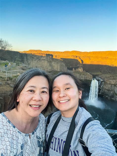 Spring Road Trip To Palouse Falls State Park Lively By Laura
