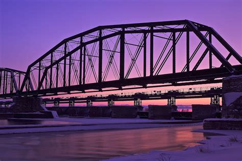 Camelback Truss Bridge International Railroad Bridge Sau Flickr