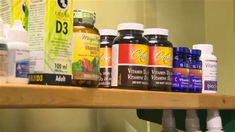 Показывать комментарии к текущему моменту видео. Most Canadians need a daily dose of Vitamin D | CTV News
