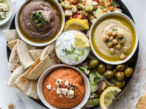 5 Ways To Make Hummus That Are Both Fun And Delicious Society19