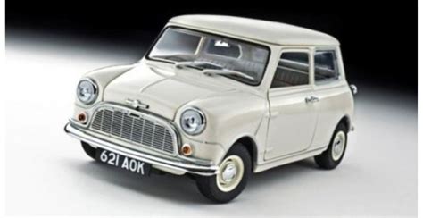 Kyosho 8105w Morris Mini Minor 1959 White 50th Anniversary Edition 118