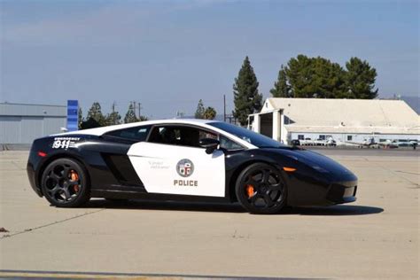 The Dodge Charge Pusuit Is The Fastest Cop Car In America Digital Trends