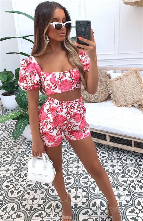 Flourish Shorts Pink Peony In 2020 Two Piece Outfit Trendy Summer