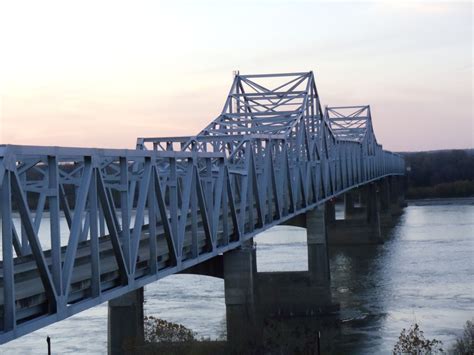 This Bridge Over The Mississippi River At Greenville Msno Longer