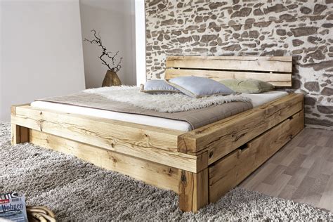 Massivholz kann feuchtigkeit aus der luft aufnehmen und sie bei bedarf an den raum abgeben. Balkenbett 160x200 Massivholzbett mit Bettkasten Wildeiche ...