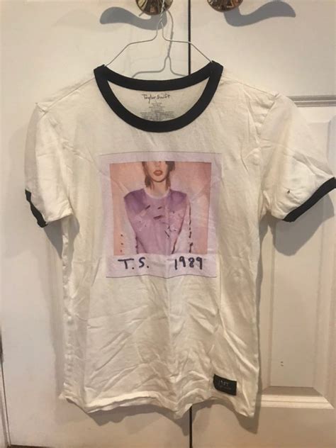 Taylor Swift 1989 Tour Custom Ink Concert Shirts Tour T Shirts