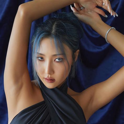 MAMAMOO HwaSa Kpopmap