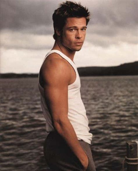 Shirtless Brad Pitt Brad Pitt Hot Pics Photos And Images