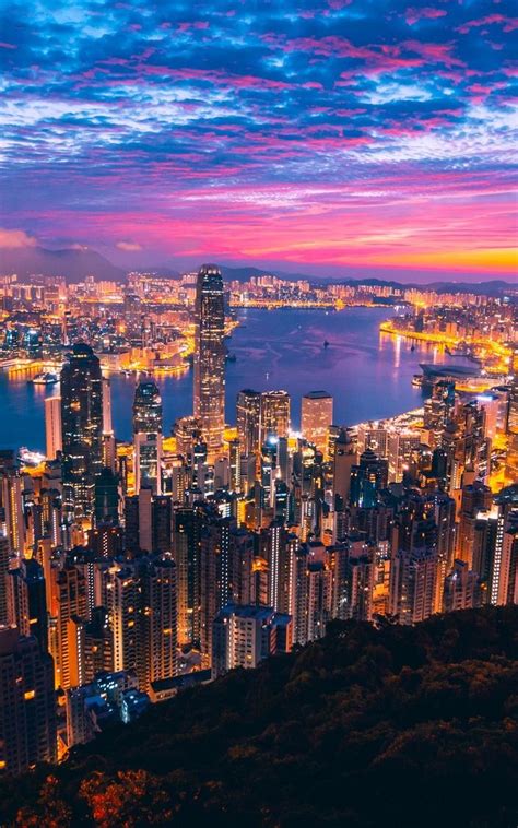 It's stunning to see this everchanging and growing qatari desert metropolis. Hong Kong City View in 2020 | City view night, City view ...