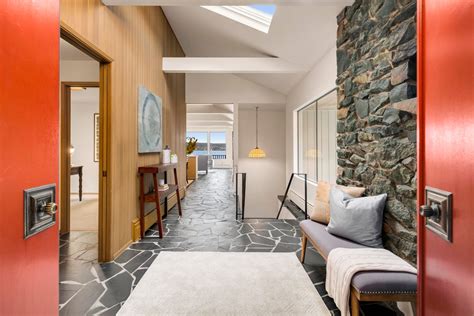 17 Stunning Mid Century Modern Foyer Interiors You Deserve To Walk