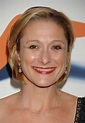 Poze Caroline Goodall - Actor - Poza 4 din 24 - CineMagia.ro