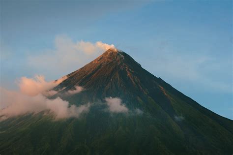 The 24 Active Volcanoes In The Philippines Locations Alert Levels