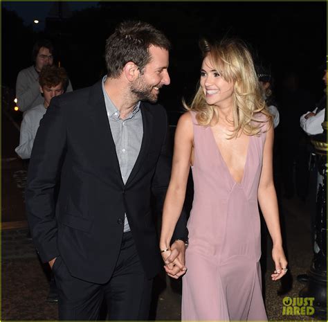 Bradley Cooper Suki Waterhouse Look So Happy Together At Serpentine Gallery Party Photo