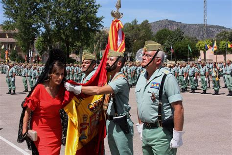 Más De 800 Personas Jurarán La Bandera De España Este Domingo En El Cuartel De La Legión De