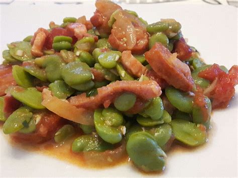 Fèves au chorizo et aux lardons Recette de Fèves au chorizo et aux