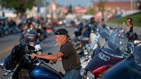 Sturgis Motorcycle Rally 2018 Traffic Is Up At This Years Event