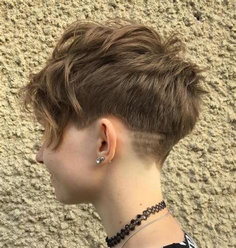 Blonde pixie with curly bangs. 30 Standout Curly and Wavy Pixie Cuts