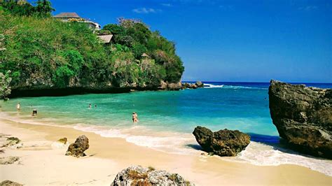 Padang Padang Beach Attractions And Top Things To Do Idetrips