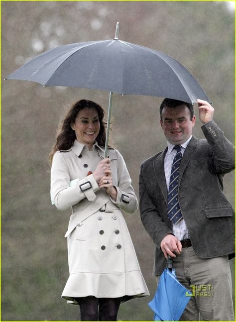 윌리엄 왕자와 케이트 행복한 시간 보내는 해외 연예가 소식 네모판