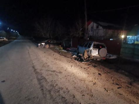 Accident La Sprâncenata Rupt De Beat Un șofer și A Izbit Mașina De O