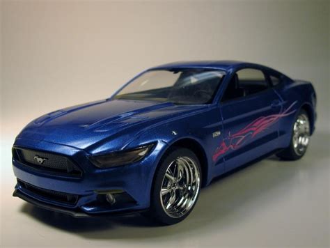 2015 Ford Mustang Revell Snaptite Kit Model Cars Model