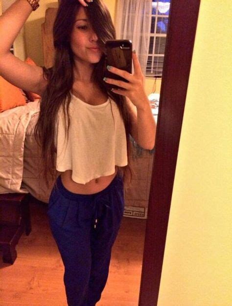 Angie Image By Leanne Smith On Angie Varona Mirror Selfie Selfie