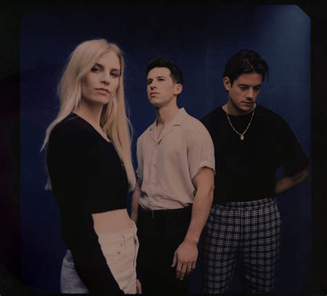 London Grammar Share New Song How Does It Feel Listen