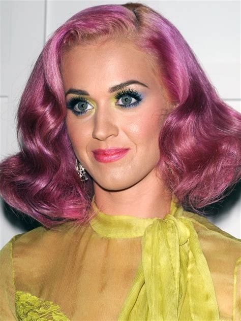 Katy Perry Alternates Her Blue Curls With This Pink 1920s Style Hairdo