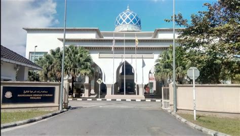 The shah alam komuter station is a komuter train station located in seksyen 19, shah alam, selangor, malaysia. Kehakiman Syariah Negeri Selangor | Latar Belakang