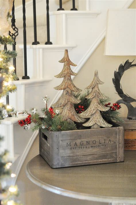 The next 50 ideas will help awaken christmas cheer no matter what your style or how you like to decorate for the holidays. 17 Amazing Rustic Christmas Decor Ideas That Look So Cozy ...