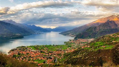 Lake Como Italy Desktop Wallpapers K Hd Lake Como Italy Desktop
