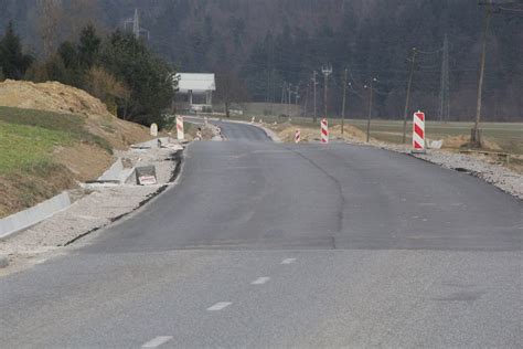 Popolna Zapora Ceste Brezje Podolnica Občina Horjul Mojaobčinasi