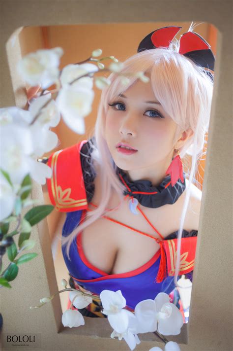 Sexy Saber Cosplay From Fate Grand Order